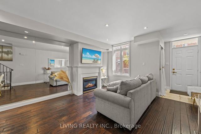 2608 - 12 Sudbury St, Townhouse with 3 bedrooms, 3 bathrooms and 1 parking in Toronto ON | Image 23