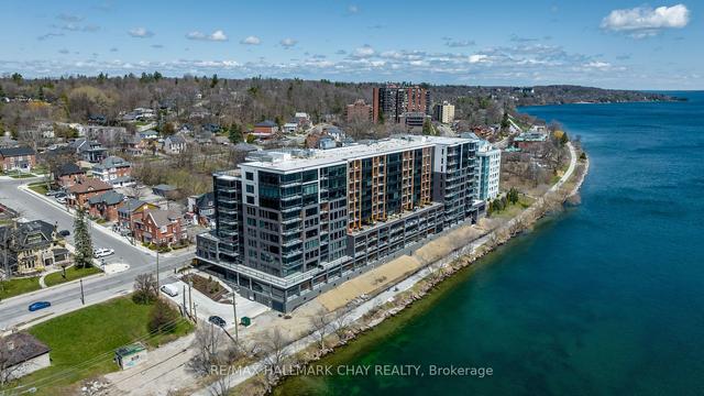 823 - 185 Dunlop St E, Condo with 2 bedrooms, 3 bathrooms and 2 parking in Barrie ON | Image 1