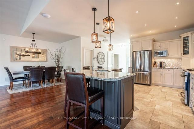 238 1 St Rd W, House detached with 4 bedrooms, 4 bathrooms and 8 parking in Stoney Creek ON | Image 40