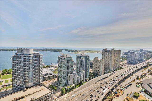 PH-15 - 19 Grand Trunk Cres, Condo with 1 bedrooms, 1 bathrooms and 1 parking in Toronto ON | Image 3