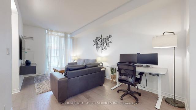 PH21 - 270 Wellington St W, Condo with 1 bedrooms, 1 bathrooms and 1 parking in Toronto ON | Image 3
