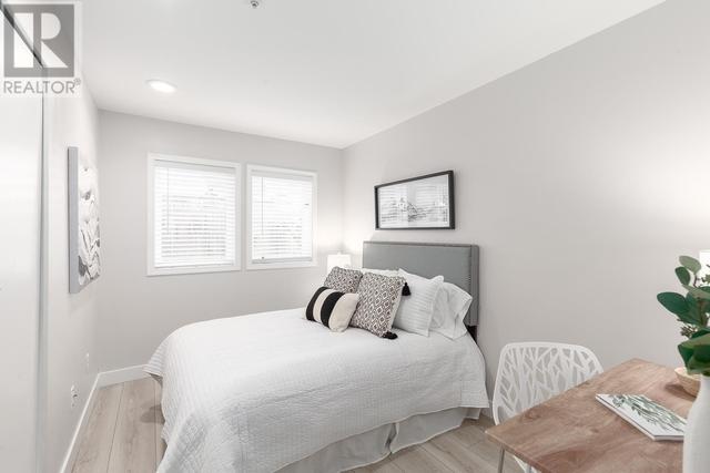 2 - 36 W 13th Ave, House attached with 2 bedrooms, 2 bathrooms and 1 parking in Vancouver BC | Image 19