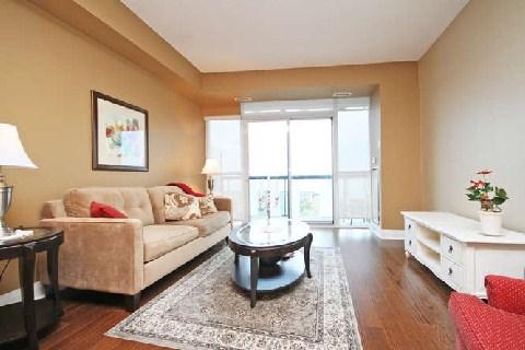 803 - 1 Hurontario St, Condo with 1 bedrooms, 2 bathrooms and 1 parking in Mississauga ON | Image 9