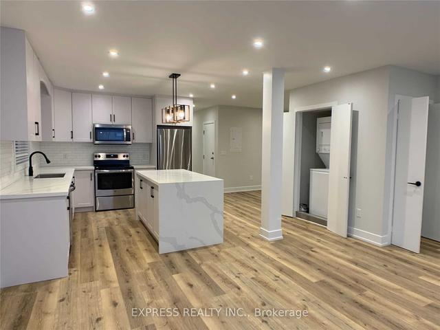 MAIN - 1334 Avenue Rd, House detached with 2 bedrooms, 2 bathrooms and 1 parking in Toronto ON | Image 7