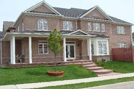 1 Trailside Walk, House detached with 4 bedrooms, 3 bathrooms and 6 parking in Brampton ON | Image 1