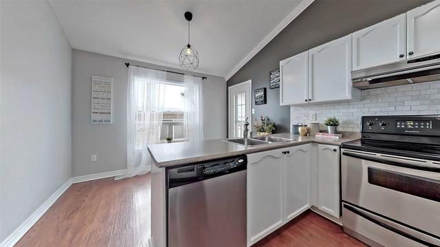 MAIN - 24 Leggott Ave, House detached with 3 bedrooms, 1 bathrooms and 2 parking in Barrie ON | Image 2