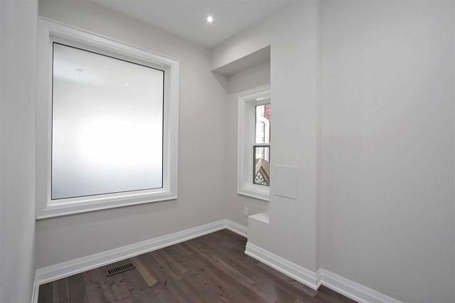 MAIN - 359 Margueretta St, House detached with 1 bedrooms, 1 bathrooms and 0 parking in Toronto ON | Image 2