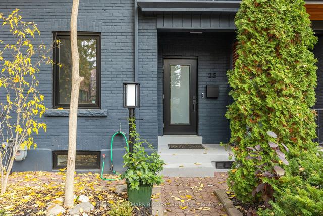 MAIN - 25 Palmerston Ave, House semidetached with 3 bedrooms, 2 bathrooms and 1 parking in Toronto ON | Image 19