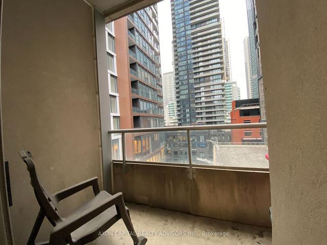 PH03 - 270 Wellington St W, Condo with 1 bedrooms, 1 bathrooms and 1 parking in Toronto ON | Image 10