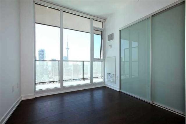 PH203 - 426 University Ave, Condo with 1 bedrooms, 1 bathrooms and null parking in Toronto ON | Image 7