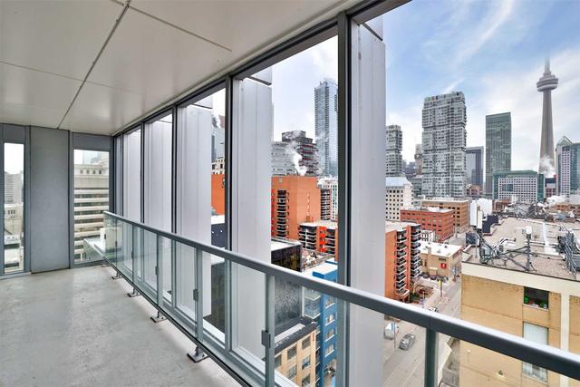 PH12 - 50 Mccaul St, Condo with 3 bedrooms, 2 bathrooms and 2 parking in Toronto ON | Image 29