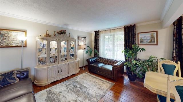 7099 Rosseau Pl, House detached with 4 bedrooms, 2 bathrooms and 6 parking in Niagara Falls ON | Image 8