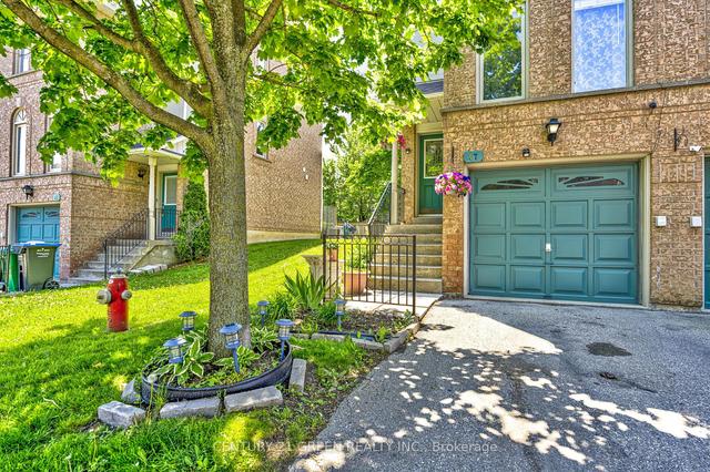 47 - 1050 Bristol Rd W, Townhouse with 3 bedrooms, 3 bathrooms and 2 parking in Mississauga ON | Image 1