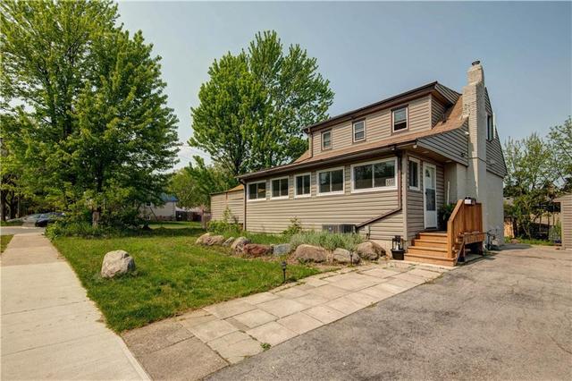 LOWER - 1417 Augustine Dr, House detached with 1 bedrooms, 1 bathrooms and 1 parking in Burlington ON | Image 1