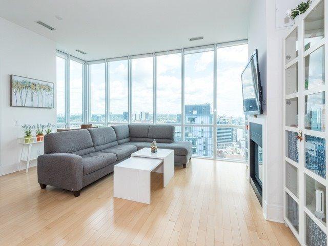 PH204 - 112 George St, Condo with 2 bedrooms, 2 bathrooms and 1 parking in Toronto ON | Image 7