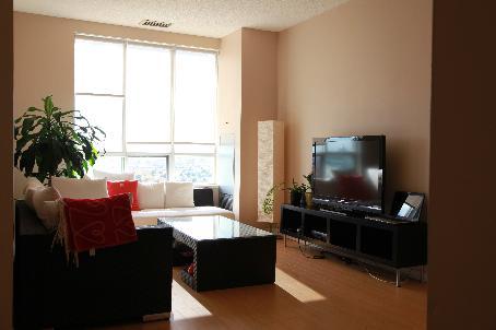 PH-13 - 5001 Finch Ave E, Condo with 2 bedrooms, 2 bathrooms and 1 parking in Scarborough ON | Image 2