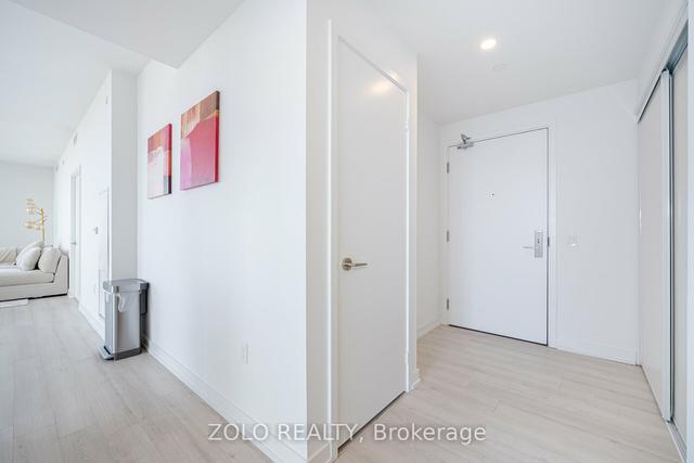 3104 - 33 Helendale Ave, Condo with 2 bedrooms, 2 bathrooms and 0 parking in Toronto ON | Image 22