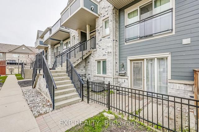 128 - 60 Fairwood Cir, Townhouse with 1 bedrooms, 1 bathrooms and 1 parking in Brampton ON | Image 11