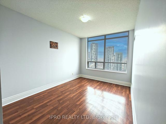 PH-14 - 310 Burnhamthorpe Rd W, Condo with 2 bedrooms, 2 bathrooms and 1 parking in Mississauga ON | Image 3