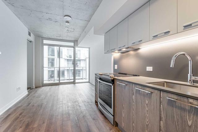 909 - 30 Baseball Pl, Condo with 1 bedrooms, 1 bathrooms and 0 parking in Toronto ON | Image 1