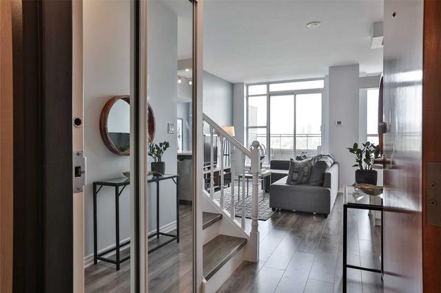 PH13 - 80 Mill St, Condo with 2 bedrooms, 2 bathrooms and 1 parking in Toronto ON | Image 12