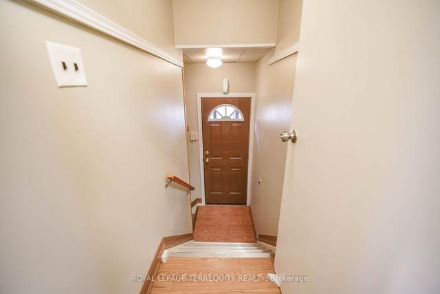 MAIN - 171 Guelph St, House detached with 3 bedrooms, 1 bathrooms and 1 parking in Oshawa ON | Image 15