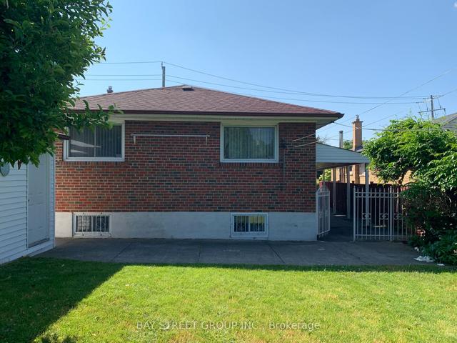 MAIN - 126 Cass Ave, House detached with 3 bedrooms, 1 bathrooms and 7 parking in Scarborough ON | Image 26