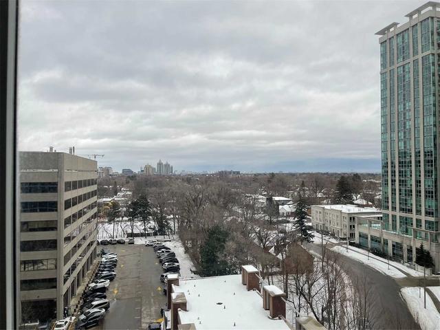 909 - 23 Sheppard Ave E, Condo with 2 bedrooms, 2 bathrooms and 1 parking in North York ON | Image 9