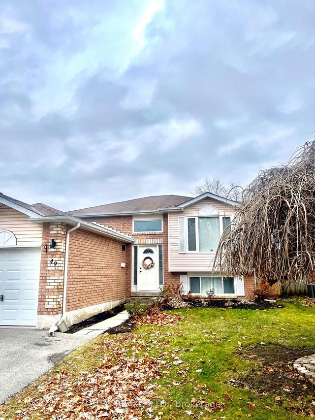 49 Fenwick Ave, House detached with 3 bedrooms, 2 bathrooms and 4 parking in Bowmanville ON | Image 12