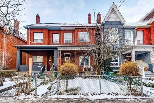 MAIN - 388 Crawford St, House semidetached with 2 bedrooms, 1 bathrooms and 1 parking in Toronto ON | Image 1