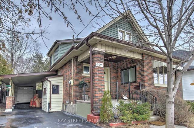 MAIN - 109 Ritson Rd N, House detached with 3 bedrooms, 1 bathrooms and 2 parking in Oshawa ON | Image 1