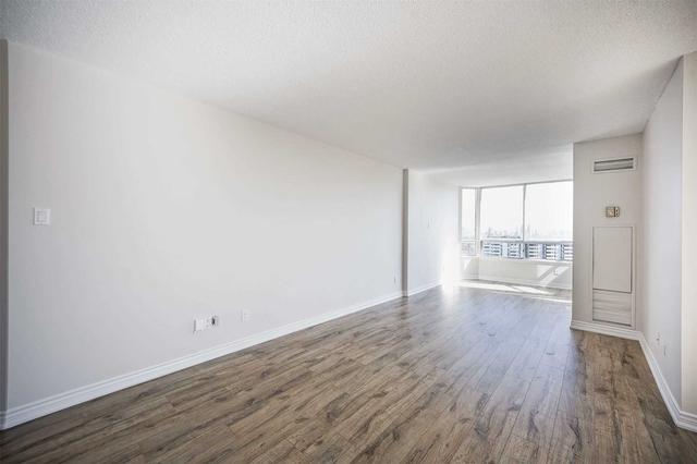 PH210 - 1101 Steeles Ave W, Condo with 2 bedrooms, 2 bathrooms and 2 parking in North York ON | Image 10