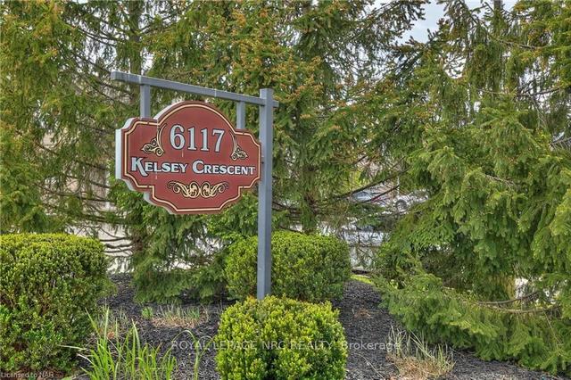 33 - 6117 Kelsey Cres, Townhouse with 2 bedrooms, 2 bathrooms and 1 parking in Niagara Falls ON | Image 1