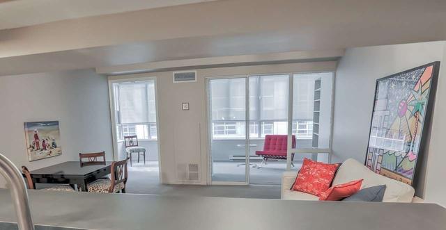 909 - 717 Bay St, Condo with 1 bedrooms, 1 bathrooms and 0 parking in Toronto ON | Image 21