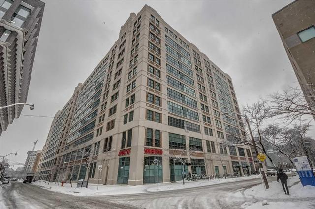 909 - 155 Dalhousie St, Condo with 2 bedrooms, 2 bathrooms and 1 parking in Toronto ON | Image 1