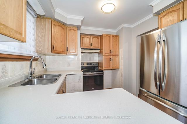 MAIN - 171 Guelph St, House detached with 3 bedrooms, 1 bathrooms and 1 parking in Oshawa ON | Image 28