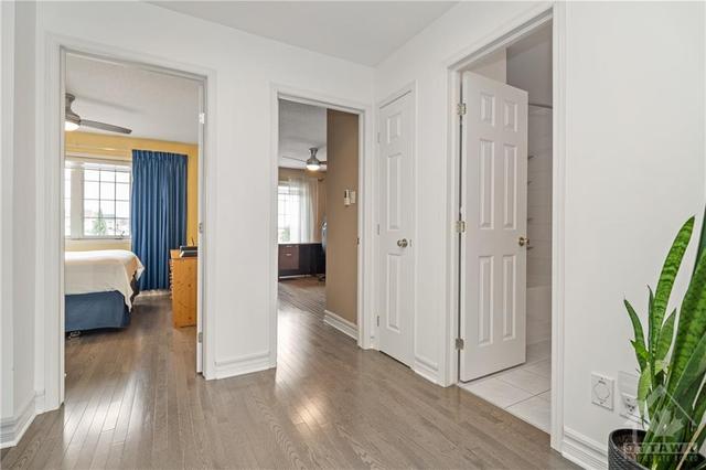 1778 Jersey St, Townhouse with 3 bedrooms, 2 bathrooms and 3 parking in Ottawa ON | Image 17