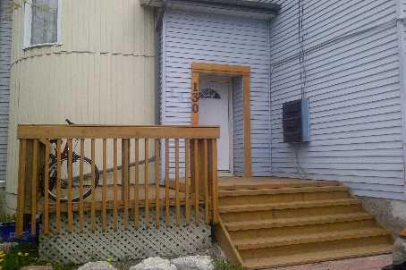 MAIN - 130 Watson St W, House other with 1 bedrooms, 1 bathrooms and 1 parking in Whitby ON | Image 2