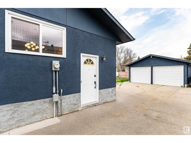 11412 151 Ave Nw, House detached with 4 bedrooms, 3 bathrooms and 4 parking in Edmonton AB | Image 45