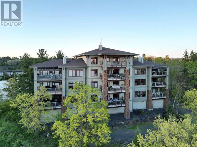 10 - 401 Forestry Bay, Condo with 3 bedrooms, 3 bathrooms and null parking in Kenora ON | Image 1