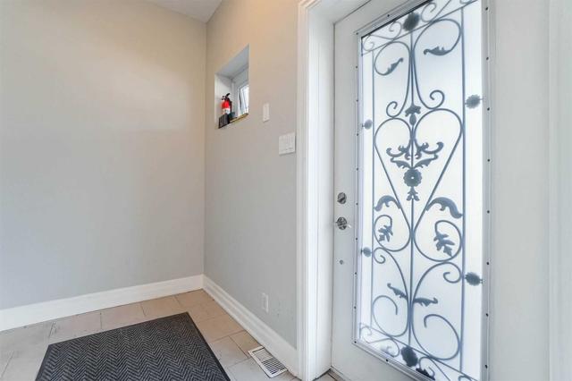MAIN - 156 Mavety St, House detached with 1 bedrooms, 1 bathrooms and 0 parking in Toronto ON | Image 24