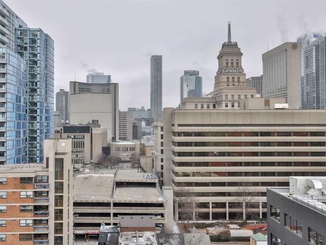 PH12 - 50 Mccaul St, Condo with 3 bedrooms, 2 bathrooms and 2 parking in Toronto ON | Image 33