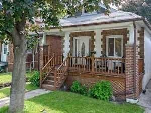 MAIN - 384 Main St, House detached with 2 bedrooms, 1 bathrooms and 1 parking in East York ON | Image 1