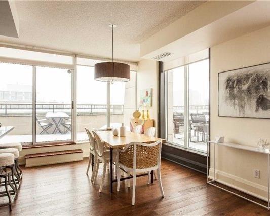 PH16 - 308 Palmerston Ave, Condo with 3 bedrooms, 2 bathrooms and 1 parking in Toronto ON | Image 4