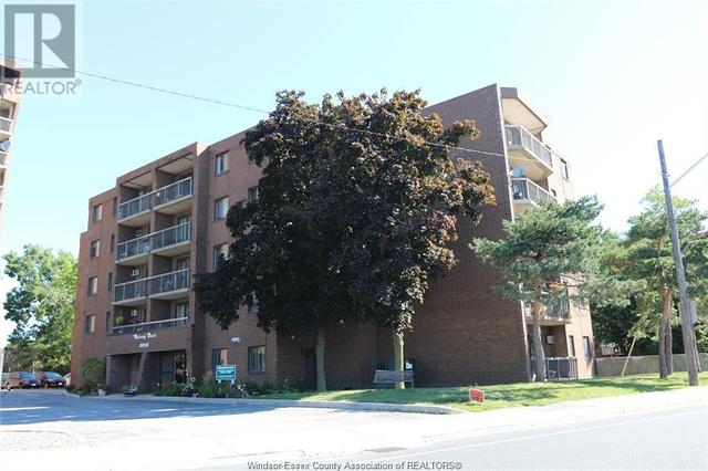 205 - 3950 Wyandotte St E, Condo with 2 bedrooms, 1 bathrooms and null parking in Windsor ON | Image 44