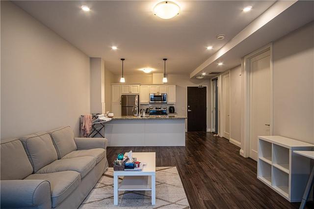 919 - 118 King St E, Condo with 1 bedrooms, 1 bathrooms and 1 parking in Hamilton ON | Image 6