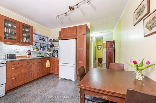 MAIN - 125 Cowan Ave, House semidetached with 1 bedrooms, 1 bathrooms and 0 parking in Toronto ON | Image 2