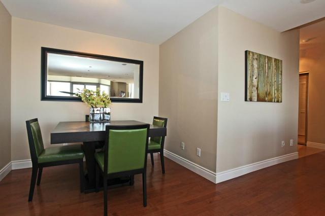 PH-2 - 1477 Lakeshore Rd, Condo with 2 bedrooms, 2 bathrooms and null parking in Burlington ON | Image 3