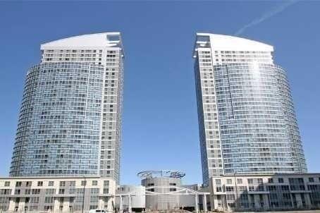 PH203 - 36 Lee Centre Dr, Condo with 2 bedrooms, 2 bathrooms and 2 parking in Scarborough ON | Image 1