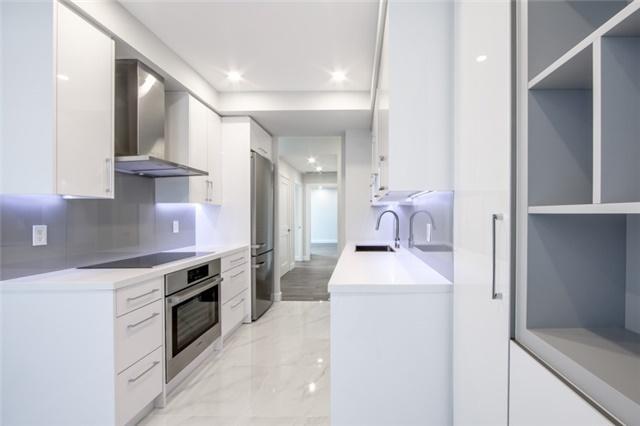 PH-205 - 4978 Yonge St, Condo with 3 bedrooms, 3 bathrooms and 1 parking in North York ON | Image 2